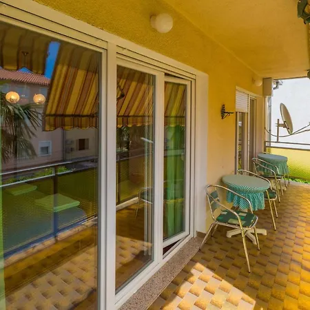 Dragiza Apartment Crikvenica Exterior photo