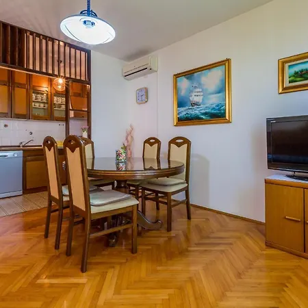 Dragiza Apartment Crikvenica Exterior photo