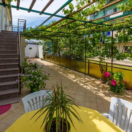 Dragiza Apartment Crikvenica Exterior photo